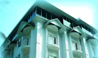 Hydel Palace Athirappilly by Bestinn Leisure Hotels near Athirappilly Waterfalls Bottom View Point