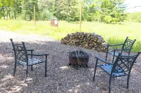 Moonbase Tiny Home - Titan