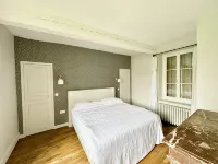 Belle Demeure Picarde Avec son Parc de 5000m2 Hotels in Picardy