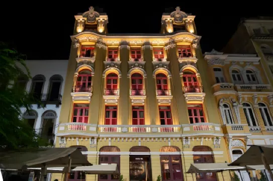 Socialtel Lapa Rio de Janeiro Отели рядом с достопримечательностью «Собор Святого Себастьяна»