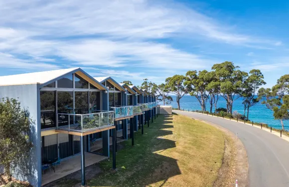 盧弗拉海濱酒店