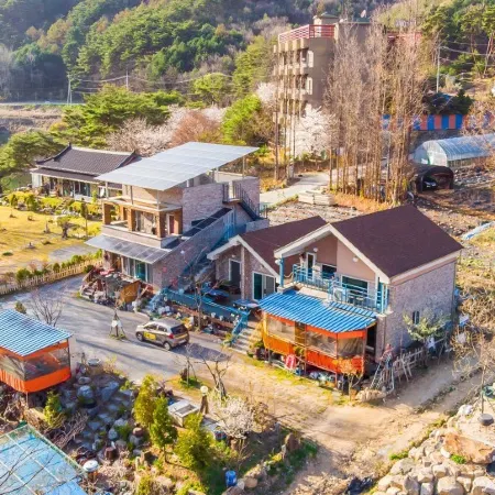 Jecheon Healing Pension