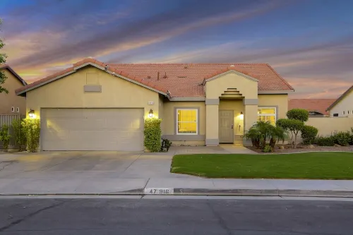 Dulce Vida: Pool, Spa, Table Games, Fire Pit, BBQ! Hotels in Indio