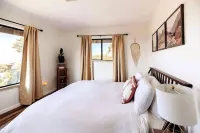 Cozy Rustic Home Minutes to Joshua Tree Nat'l Park