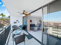 Kolu Honu Stunning Beachfront Condo for 2!