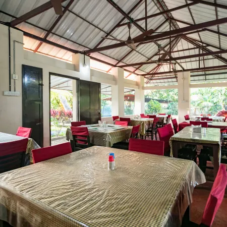 ILLIKKALAM Lakeside Cottages Kumarakom Kerala