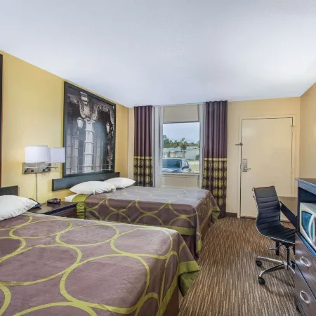 Super 8 by Wyndham Florence