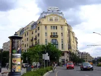 Diamond Astoria Apartments