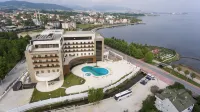 Tryp by Wyndham Izmit Hotels in Korfez