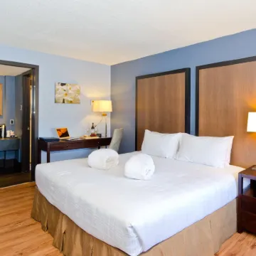 Centro Motel Hotels near Canada Olympic Park
