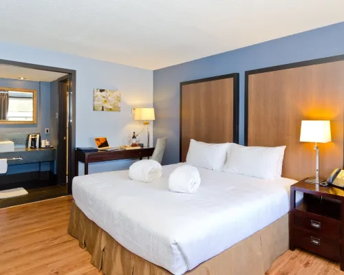 Centro Motel Hotels near 69th Street C Train
