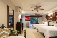 Pumilio Mountain & Ocean Hotel