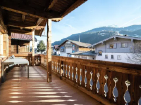 Apartment in Hollersbach Near Ski Lift