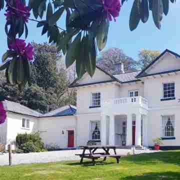 Lake View Villa - Rosecraddoc Manor Hotel Exterior