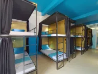 The Place Hostel & Rooftop Bar Hotels near Sangker Gallery