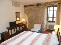 Lo Spedalicchio Hotels in Petrignano