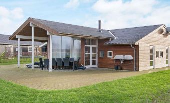 10 Person Holiday Home in Ansager by Traum