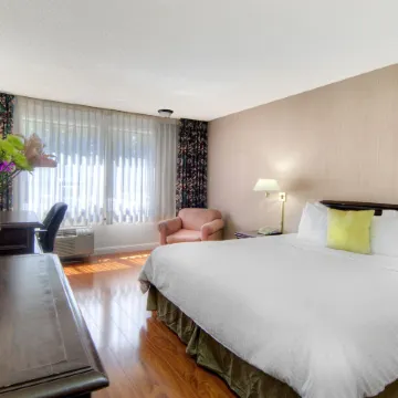 Days Inn by Wyndham Mountain View