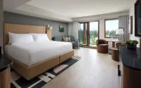 Naturally Pacific Resort Hotels in Campbell River