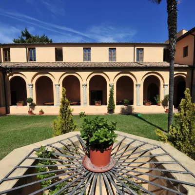 Chiostro Delle Monache Hostel Volterra Hotels near Necropoli etrusca dei Marmini