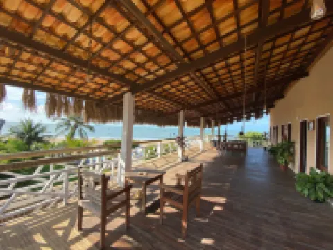 Caravelas Praia de Moitas Hotels in Amontada