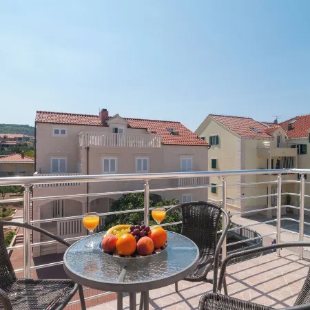 Apartments Island Beat