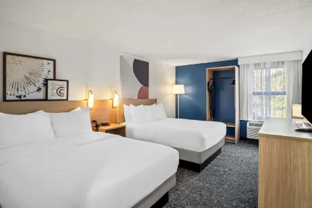 Spark by Hilton Stevensville