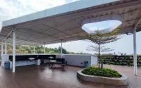 Best Price Studio Apartment Amartha View Hotels in Ngaliyan