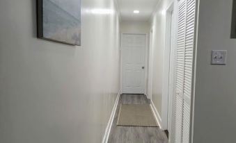 Renovated 2 Bed Walltown Home Walk to Duke! A
