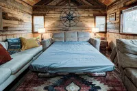 Newly Listed-Private 25-Acre Escape Near Red River Gorge Hotels in Beattyville