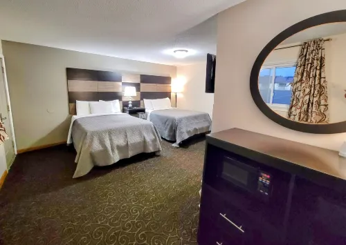 Woodland Inn - Motels