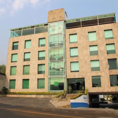 GS Cuernavaca Отели в г. Куэрнавака