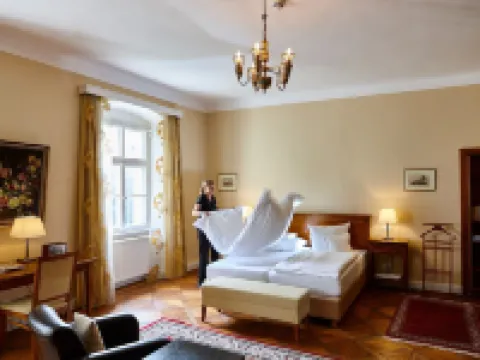 Hotel Schloss Burgellern Hotels in Scheßlitz