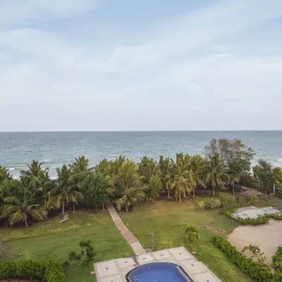 Casamia Oceanfront Condo Nilaveli โรงแรมใกล้Nilaveli Beach