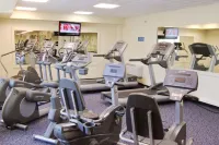 Holiday Inn Express & Suites PITTSBURGH WEST - GREEN TREE by IHG - نادي رياضي