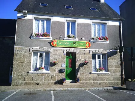 Webb's of Glomel Отели в г. Ланривен