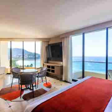 Sunscape Dorado Pacifico Ixtapa Resort & Spa Rooms