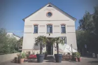 Le Magic Hall Hoteles en Rennes