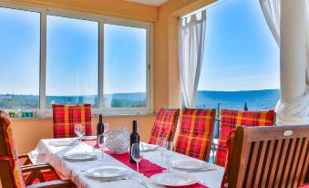 Villa in Debeljak with Private Pool