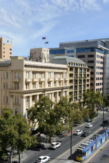 Grosvenor Hotel Adelaide by Accor Hotels near Rundle Mall