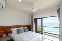 Sorento Holiday Apartments Hotels in Glacis