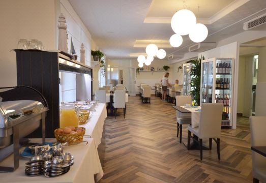 올림피아 호텔 객실 내부