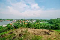 Comfortable and Homey Studio Apartment at Dramaga Tower Near Ipb Hotel dekat Destinasi Wisata Alam Curug Cikuluwung 2