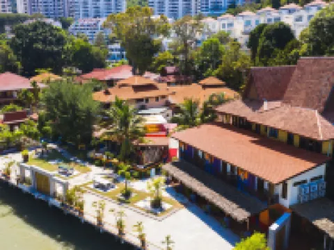 Lost Paradise Resort Hotels in Tanjung Bungah