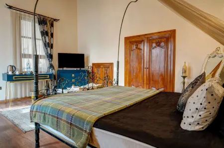 Kerem Ile Asli Hotel Отели в г. Hacilar