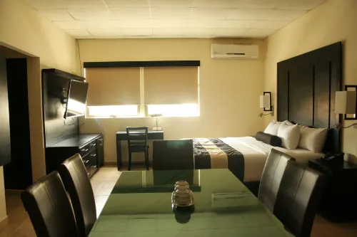 Hotel El Camino Inn & Suites Hotels in Reynosa