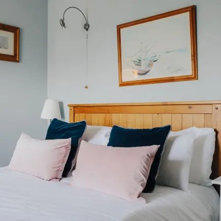 The Loft 2Br Duplex 82 Cathedral Cardiff Parking