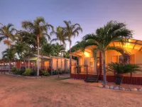 Tasman Holiday Parks - Rollingstone Hotels in Rollingstone