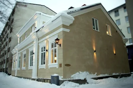 Hotell Kungsängstorg Отели рядом с достопримечательностью «Уппсальский университет»