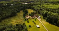 Toftahult Bed&Breakfast Hotels in Ryd